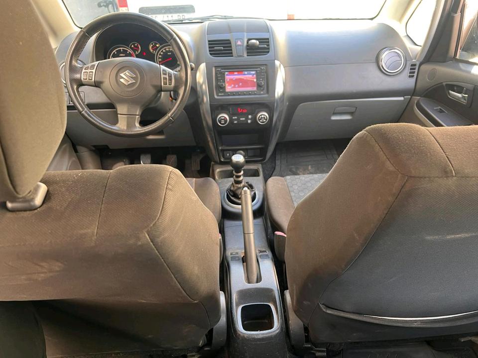 Suzuki SX4 2012 — photo 6