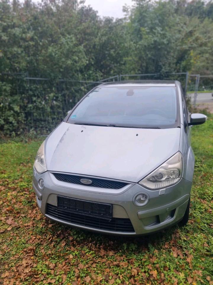 Ford S-Max 2009 — photo 9