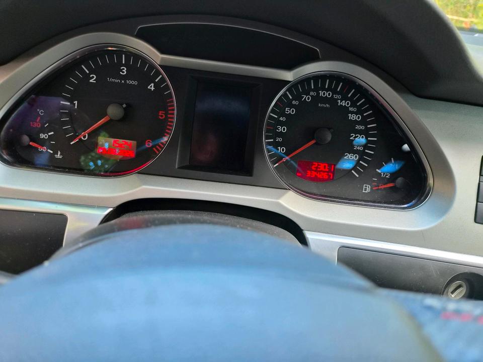 Audi A6 2006 — photo 7