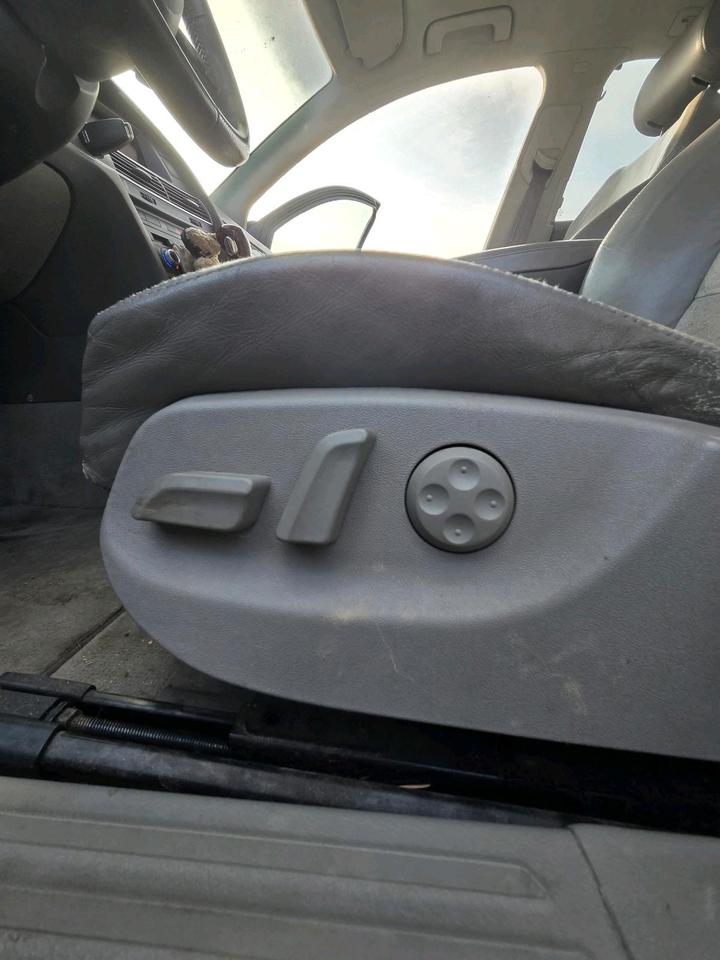 Audi A6 2005 — photo 12
