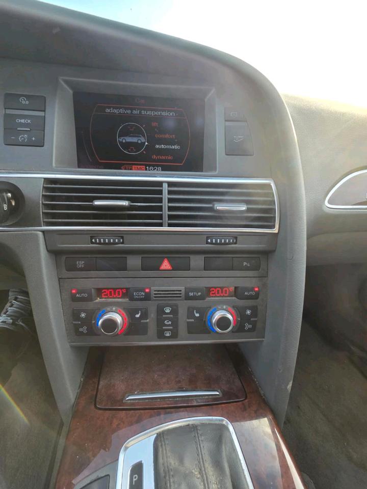 Audi A6 2005 — photo 15