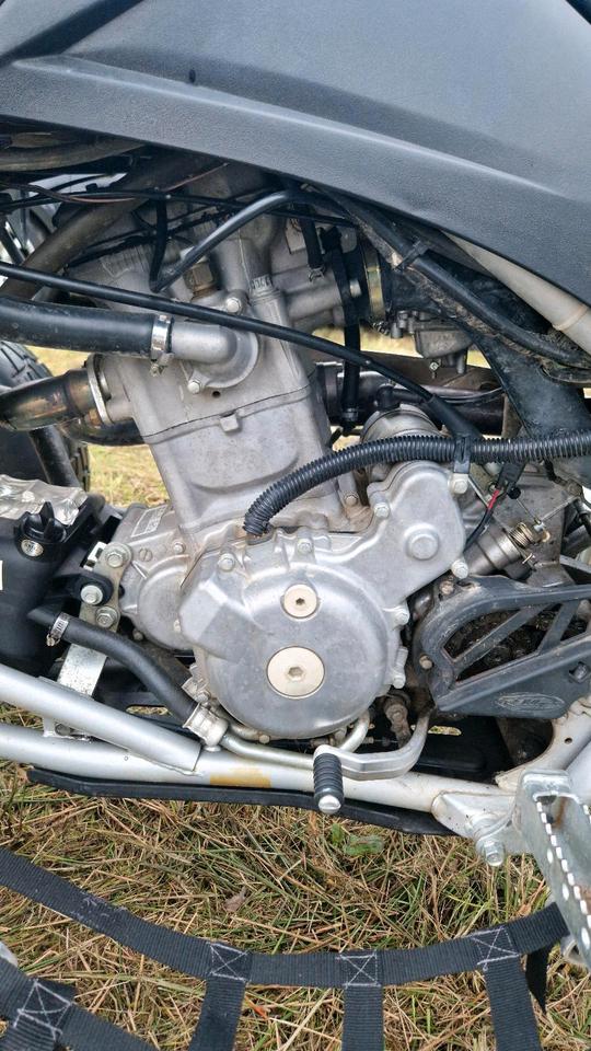 motor Subaru 500 520 quad SMC trasher supermoto 2015 — rear view