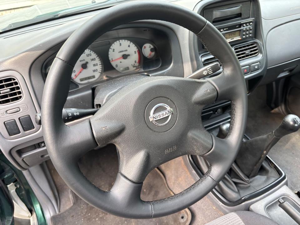 Nissan PickUp 2005 — photo 9