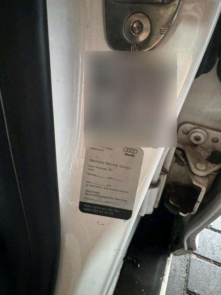 Audi A6 2008 — photo 18