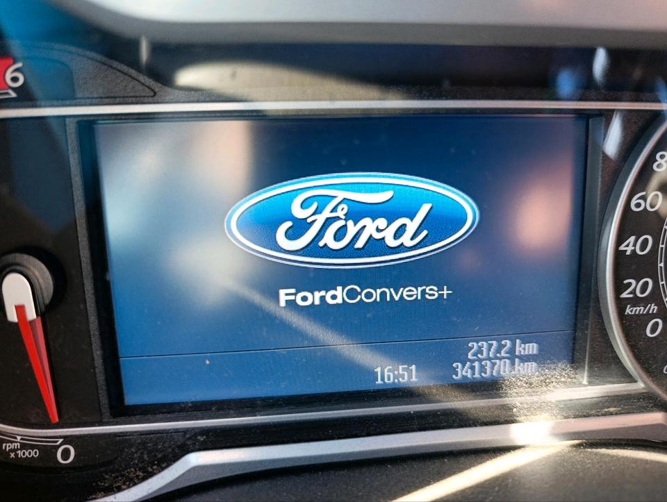 Ford S-Max 2010 — фото 7