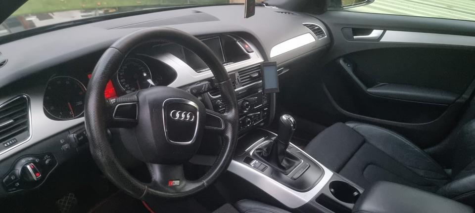 Audi A4 2008 — photo 7