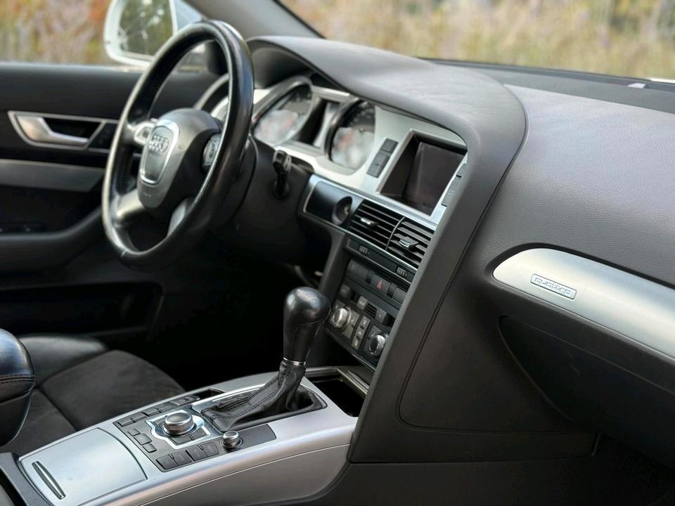 Audi A6 2011 — photo 11