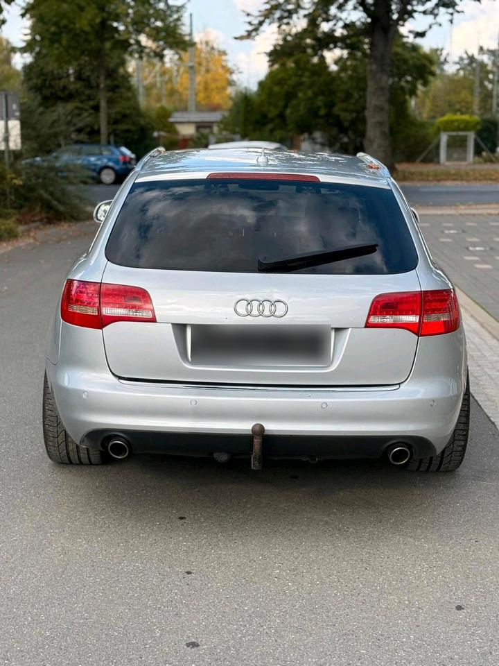 Audi A6 2011 — engine