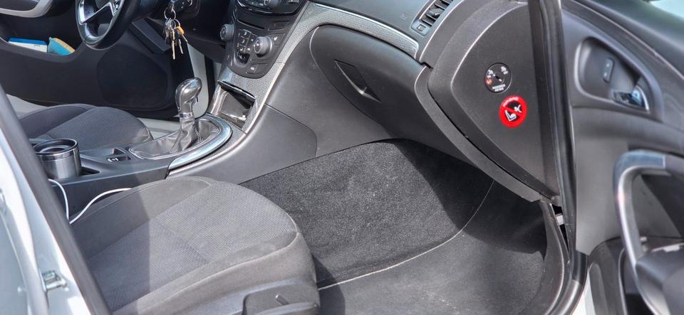 Opel Insignia 2013 — photo 12