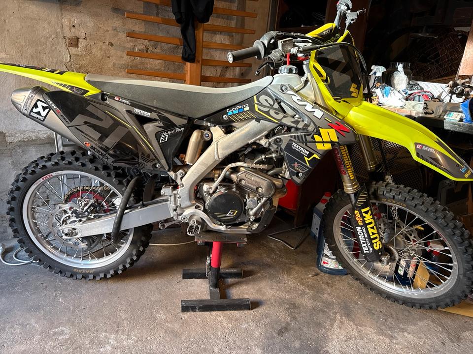 Suzuki RMZ 250, 4Takt, Motocross Motorrad 2015 — vehicle for AFU Ukraine