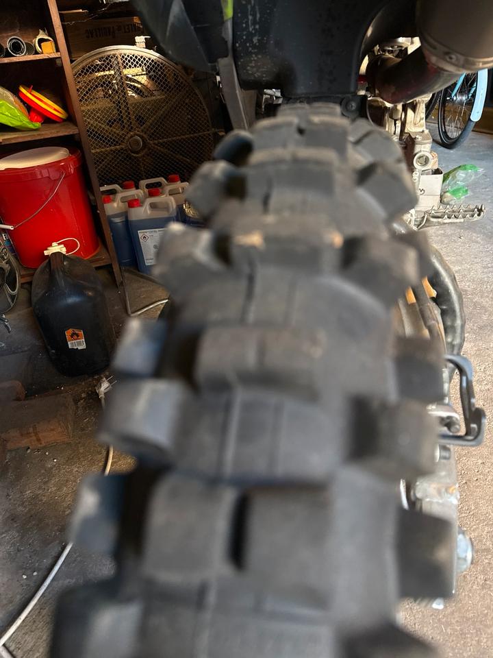 Suzuki RMZ 250, 4Takt, Motocross Motorrad 2015 — interior
