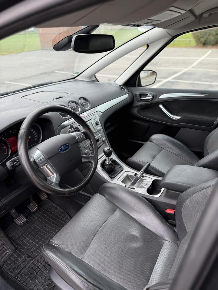 Ford S-Max 2008 — photo 9