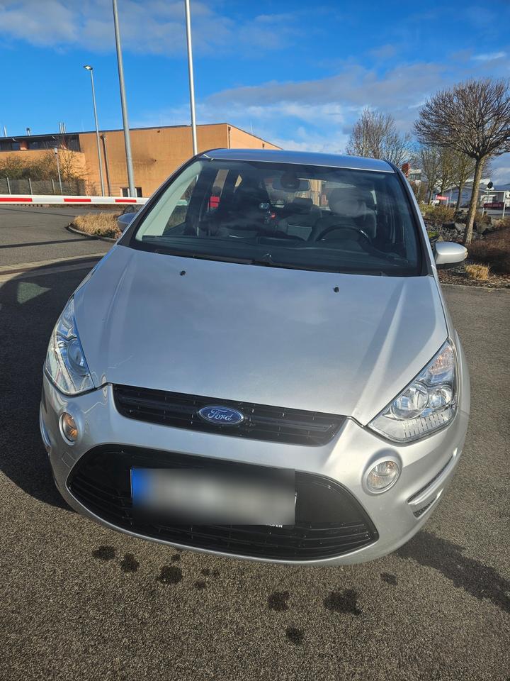 Ford S-Max 2013 — engine