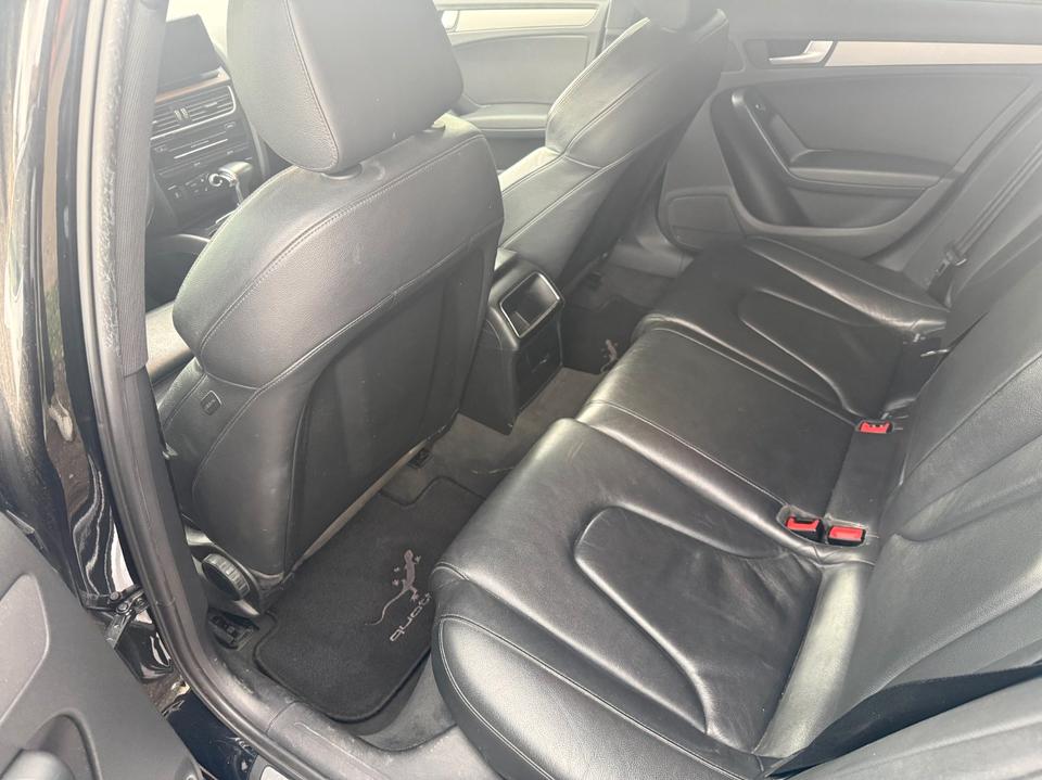 Audi A4 2012 — photo 10