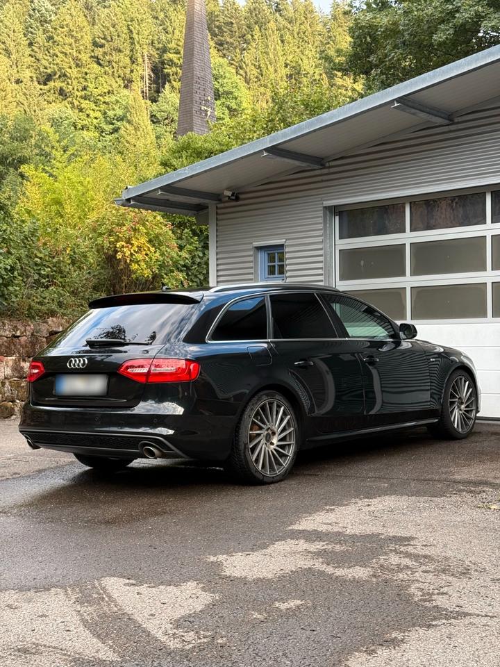 Audi A4 2012 — photo 5