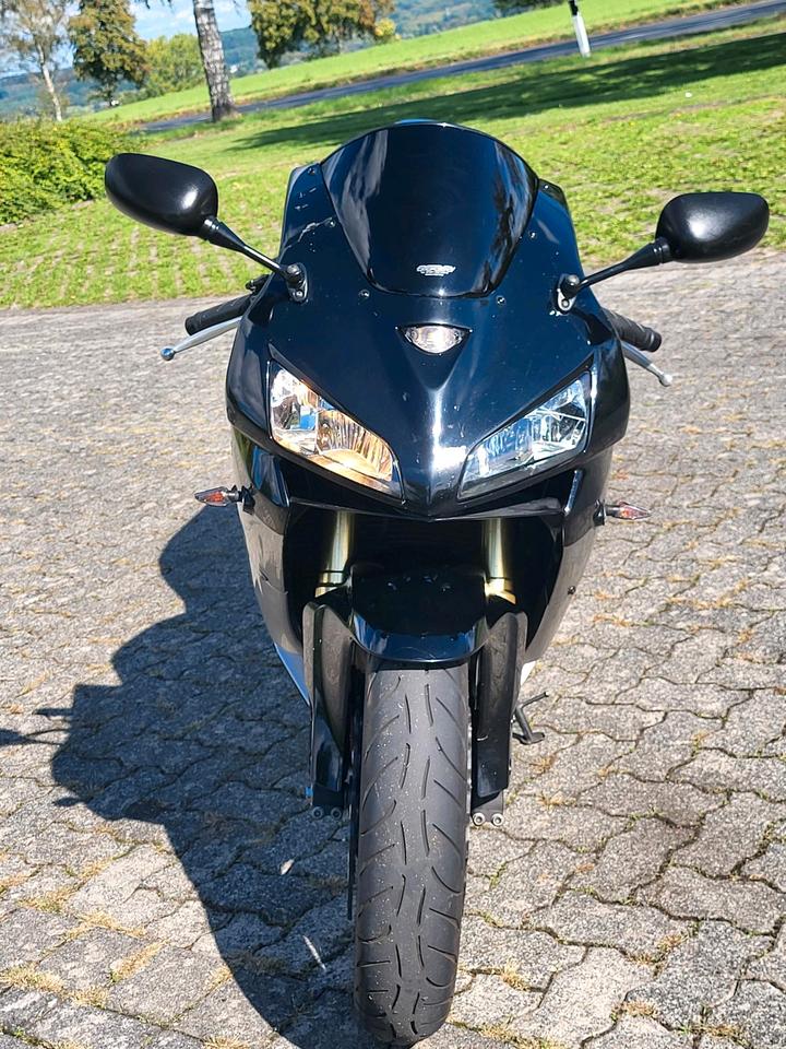 Honda CBR 600 RR, PC 37, Facelift 2006 — interior