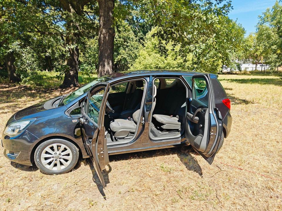 Opel Meriva 2014 — двигун