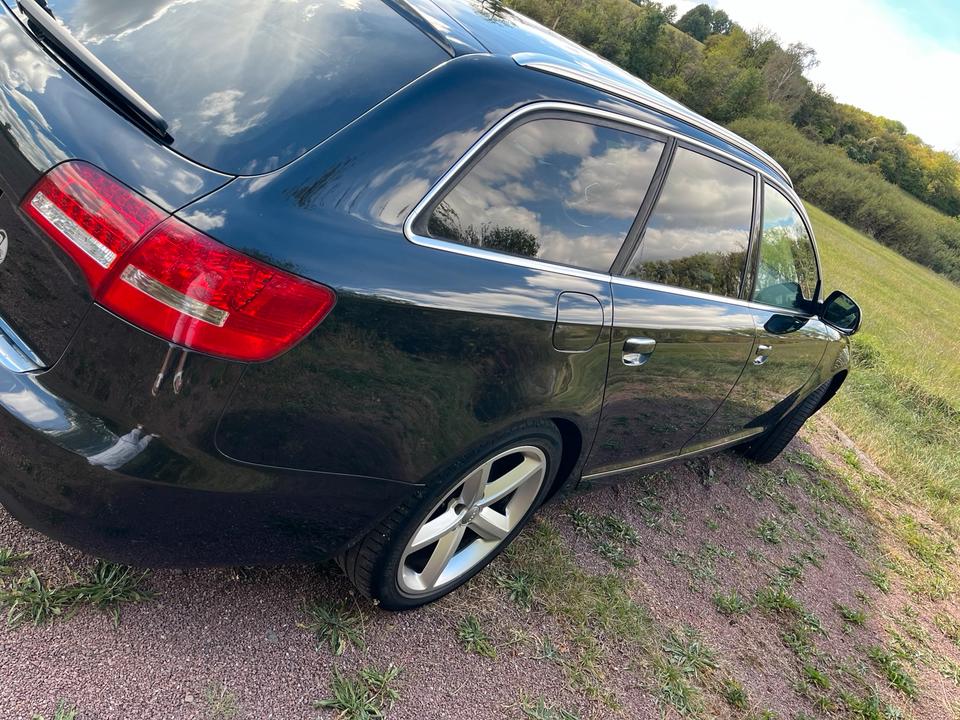 Audi A6 2010 — rear view