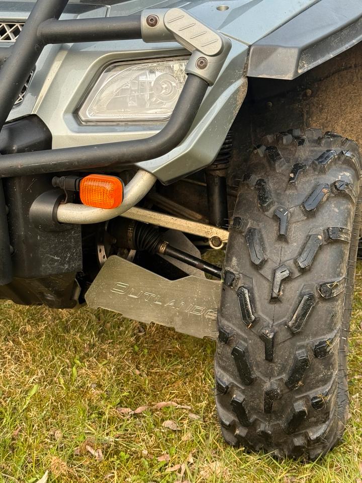 Weitere Motorräder Can Am Outlander, Max 2008 — engine 800 ccm