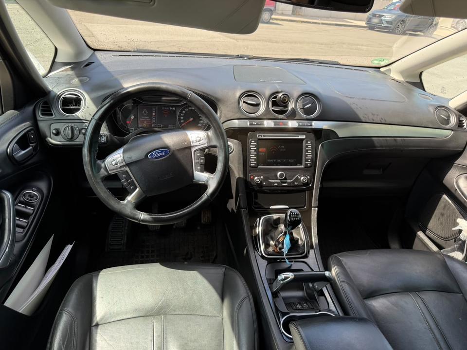 Ford S-Max 2013 — engine