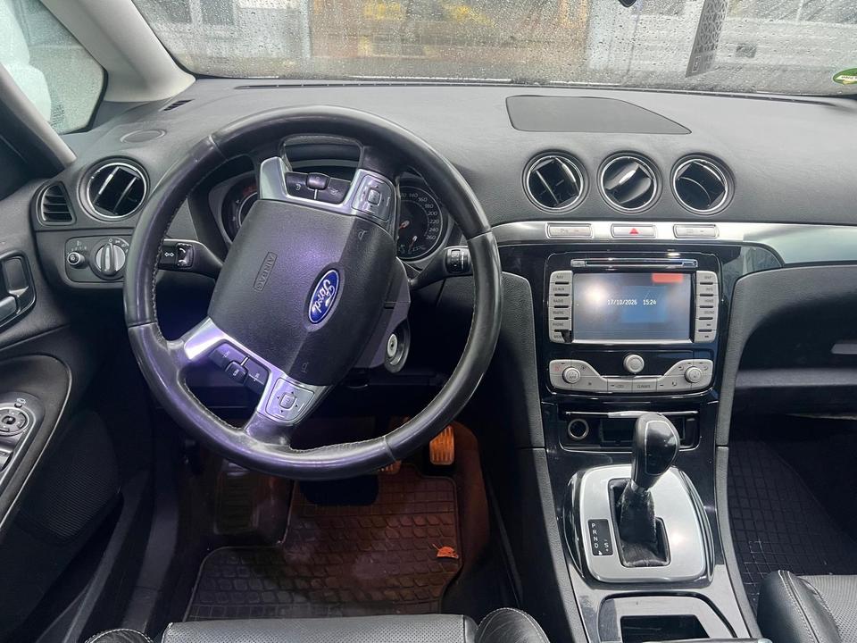 Ford S-Max 2010 — photo 6