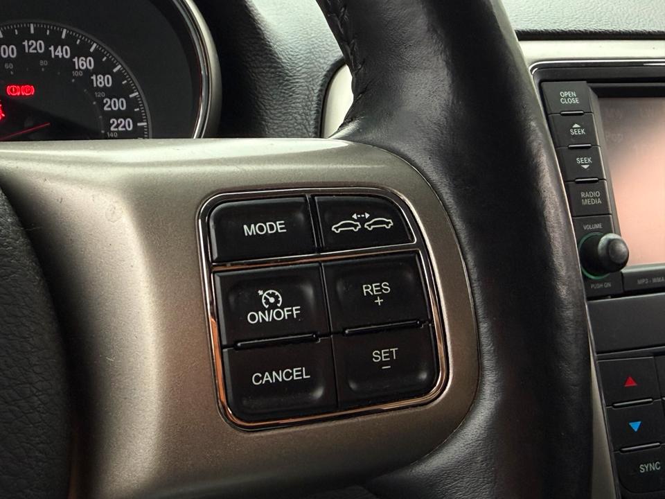 Jeep Grand Cherokee 2012 — фото 19