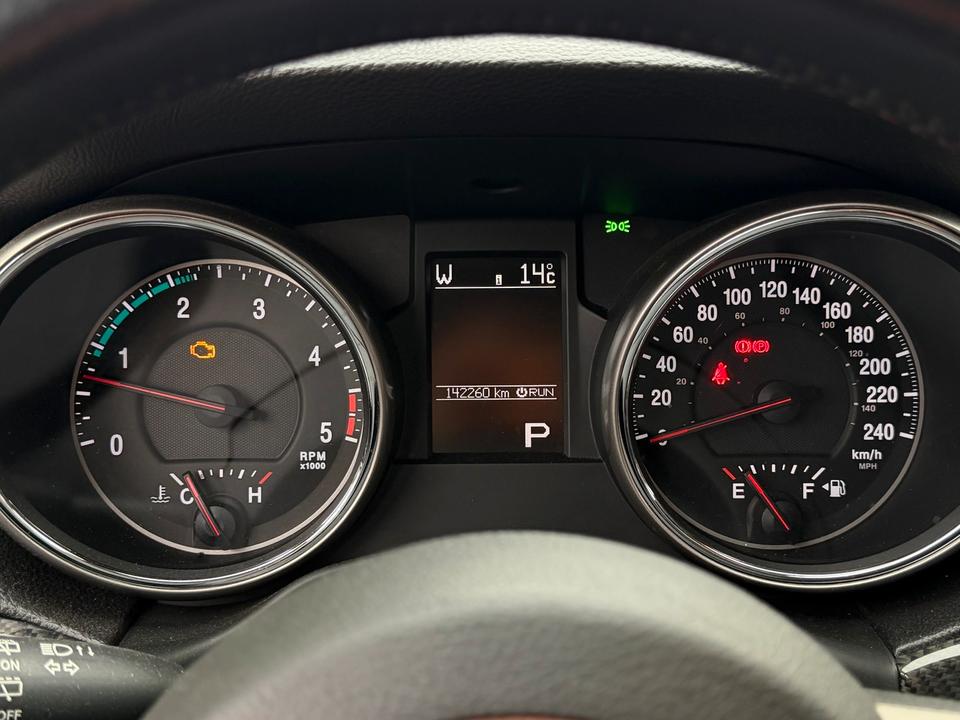 Jeep Grand Cherokee 2012 — фото 20