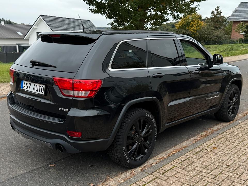 Jeep Grand Cherokee 2012 — фото 5