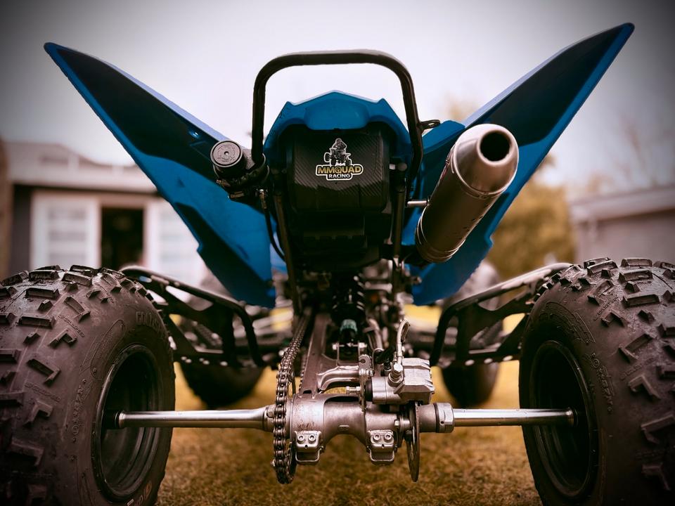 Yamaha YFM 250R Quad *Rennfertig* 2009 — photo 5