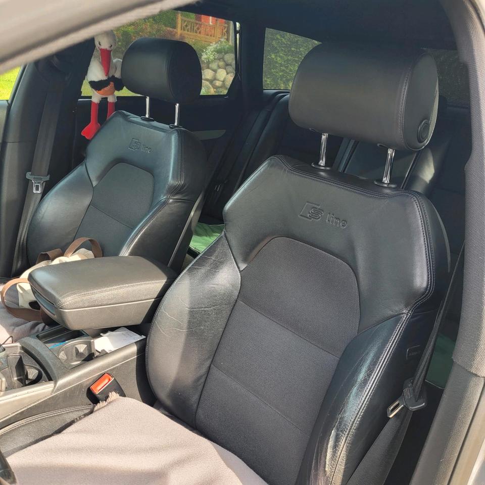 Audi A6 2006 — interior