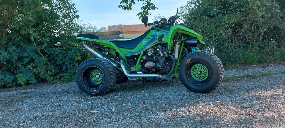 Kawasaki Quad Kawasaki Kfx 400 umgebaut auf 2 Zylinder der Gpz 500, 2004