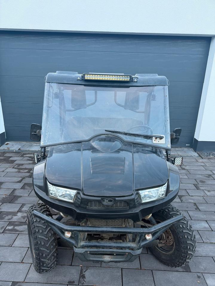 Kymco UTV (UXV 700i) Allradantrieb 2014 — interior