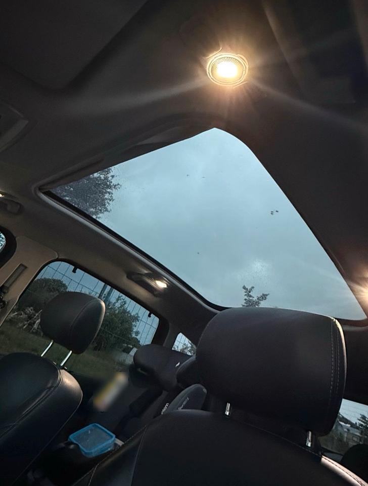 Ford S-Max 2010 — photo 7