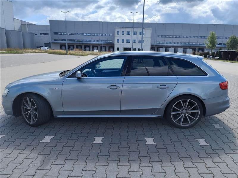 Audi A4 2014 — engine