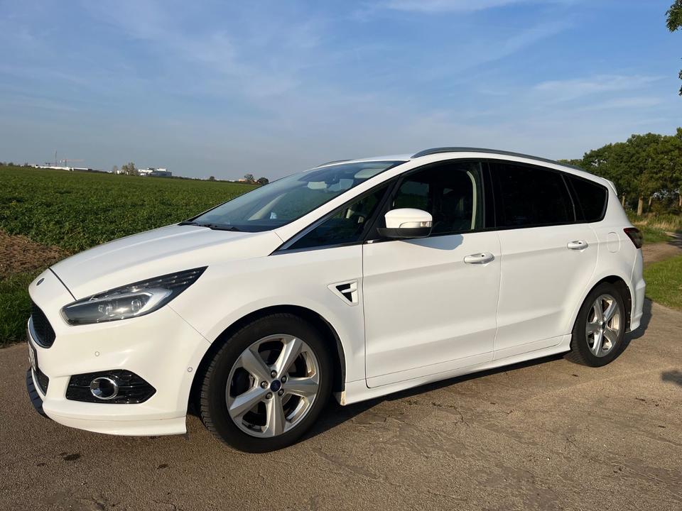 Ford S-Max, 2015