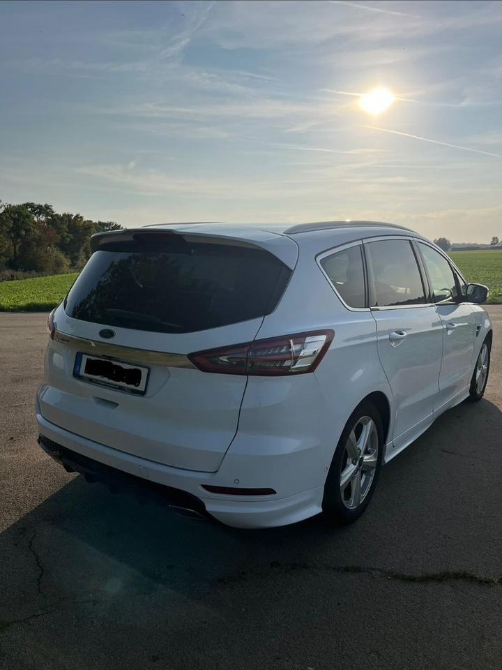 Ford S-Max 2015 — photo 12
