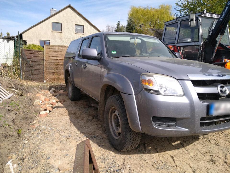 Mazda BT-50 2008 — вигляд ззаду