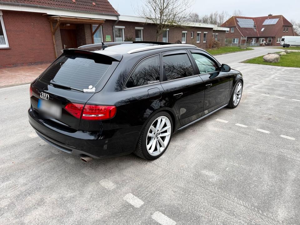 Audi A4 2011 — photo 17