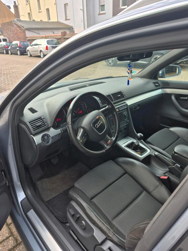 Audi A4 2007 — photo 6