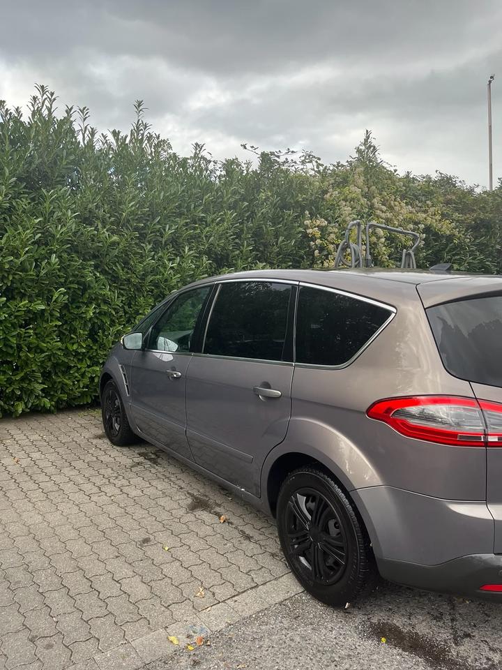 Ford S-Max 2012 — vehicle for AFU Ukraine
