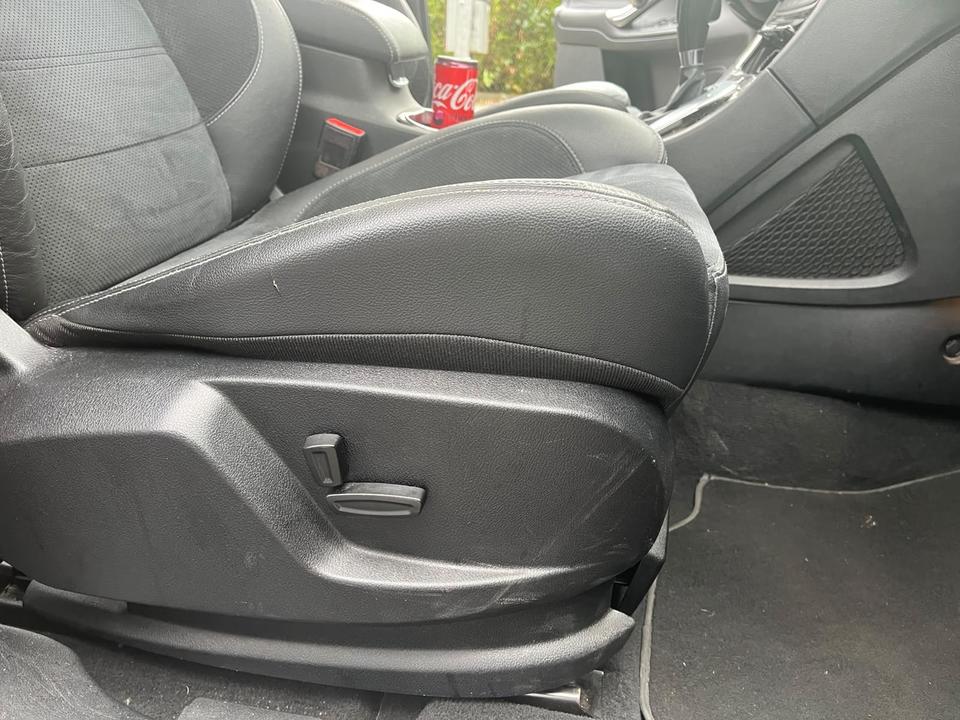 Ford S-Max 2012 — photo 5