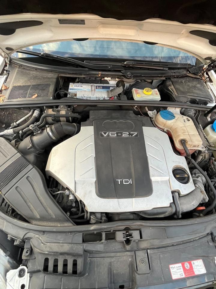 Audi A4 2008 — photo 13