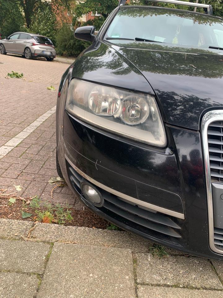 Audi A6 2006 — вигляд ззаду