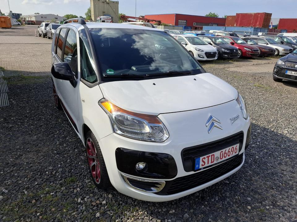 Citroen C3 2012 — rear view