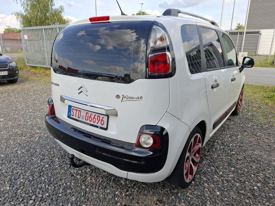 Citroen C3 2012 — interior