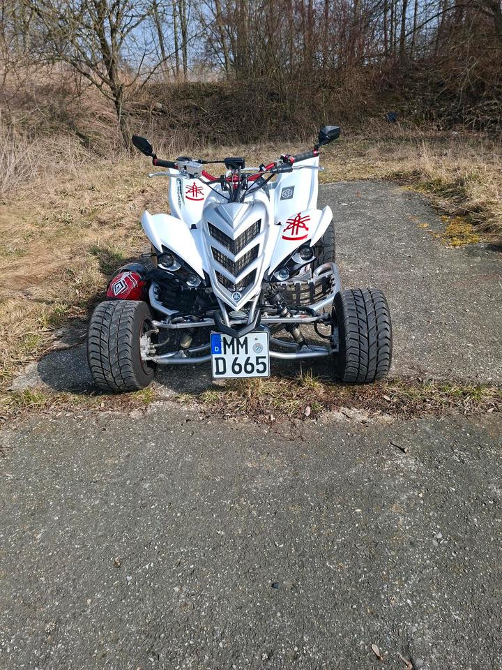 Yamaha YFM 700R Raptor Quad mit lof 2006 — interior