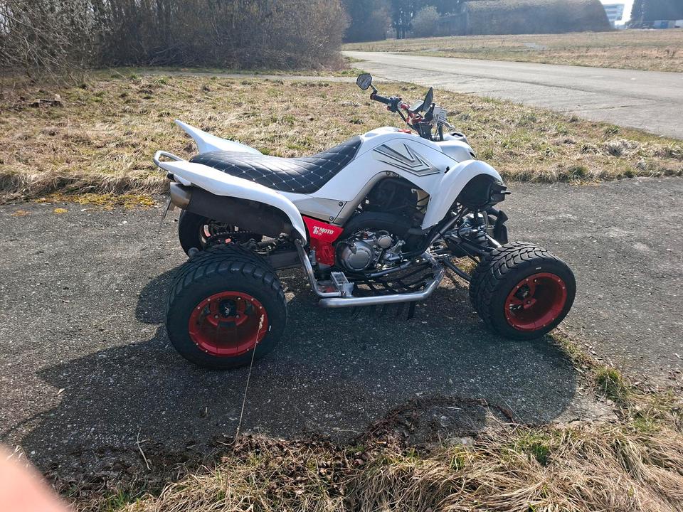 Yamaha YFM 700R Raptor Quad mit lof 2006 — engine 686 ccm