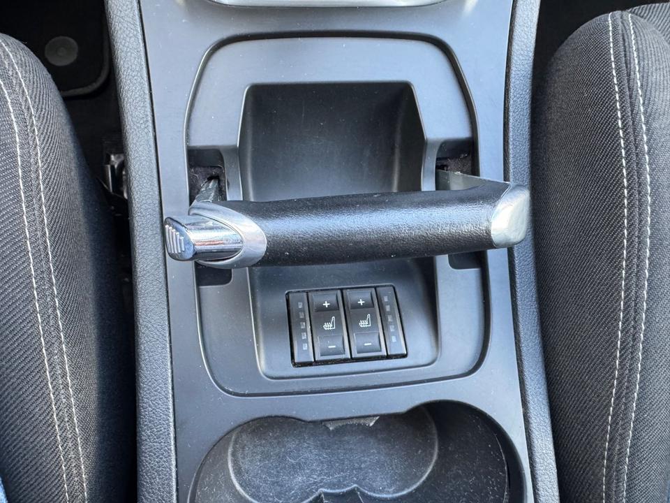 Ford S-Max 2013 — photo 11