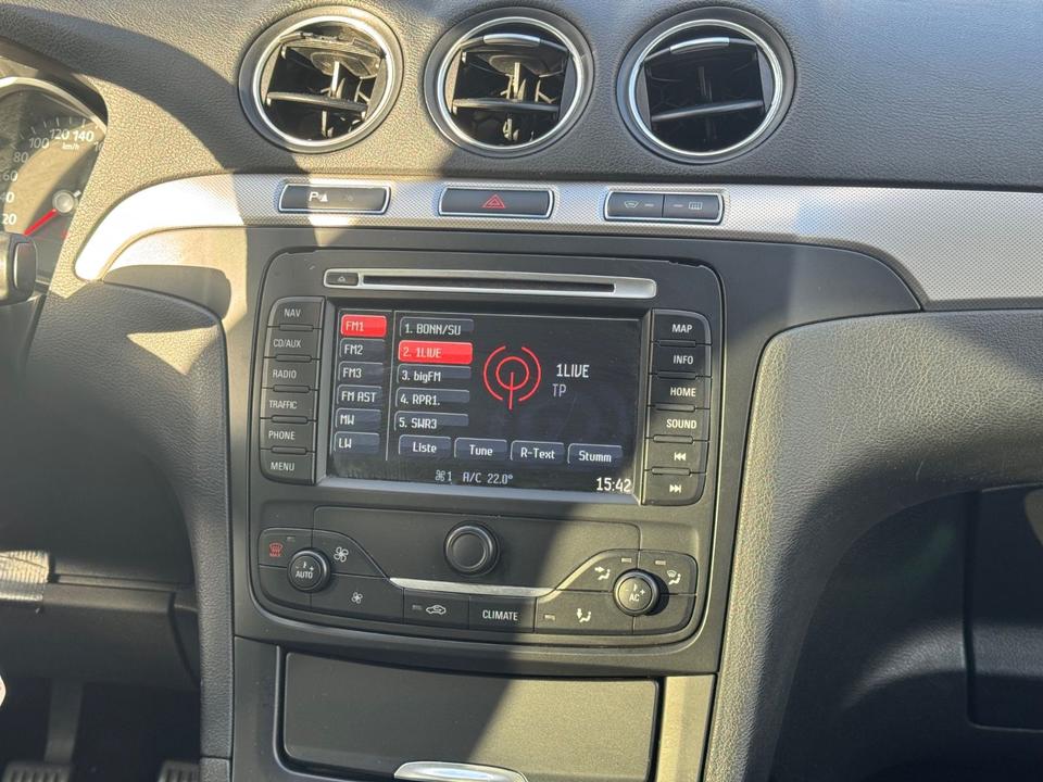Ford S-Max 2013 — photo 9