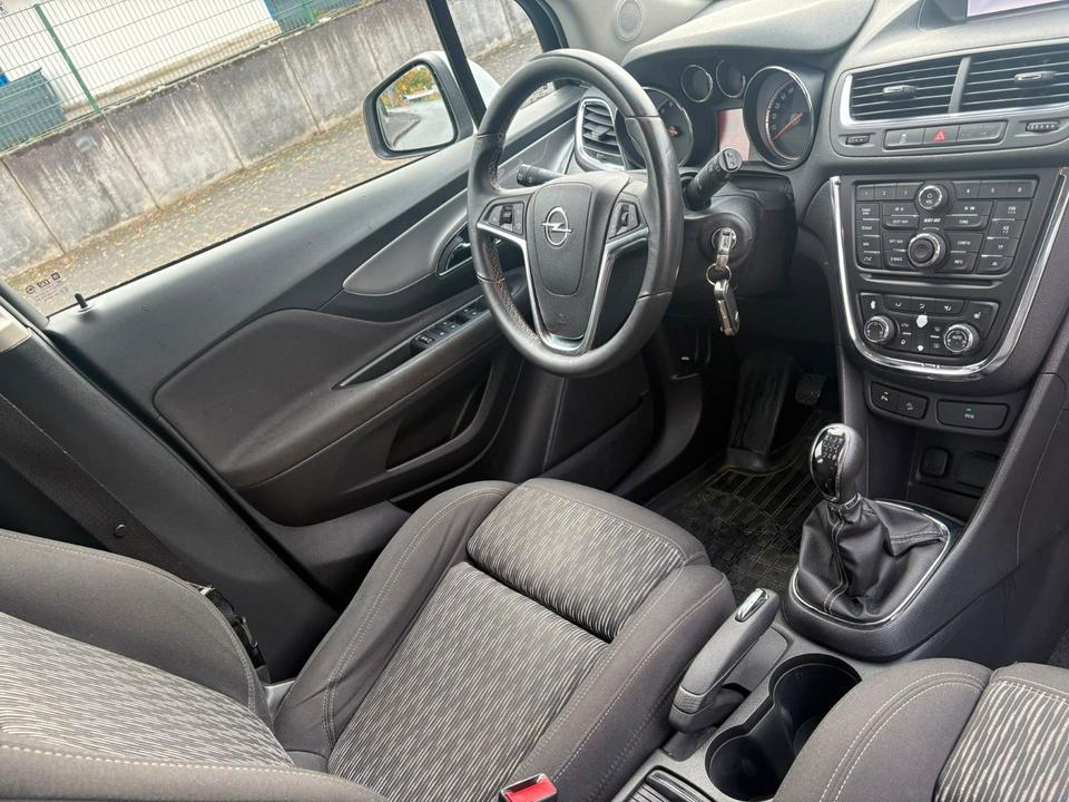 Opel Mokka 2013 — photo 11